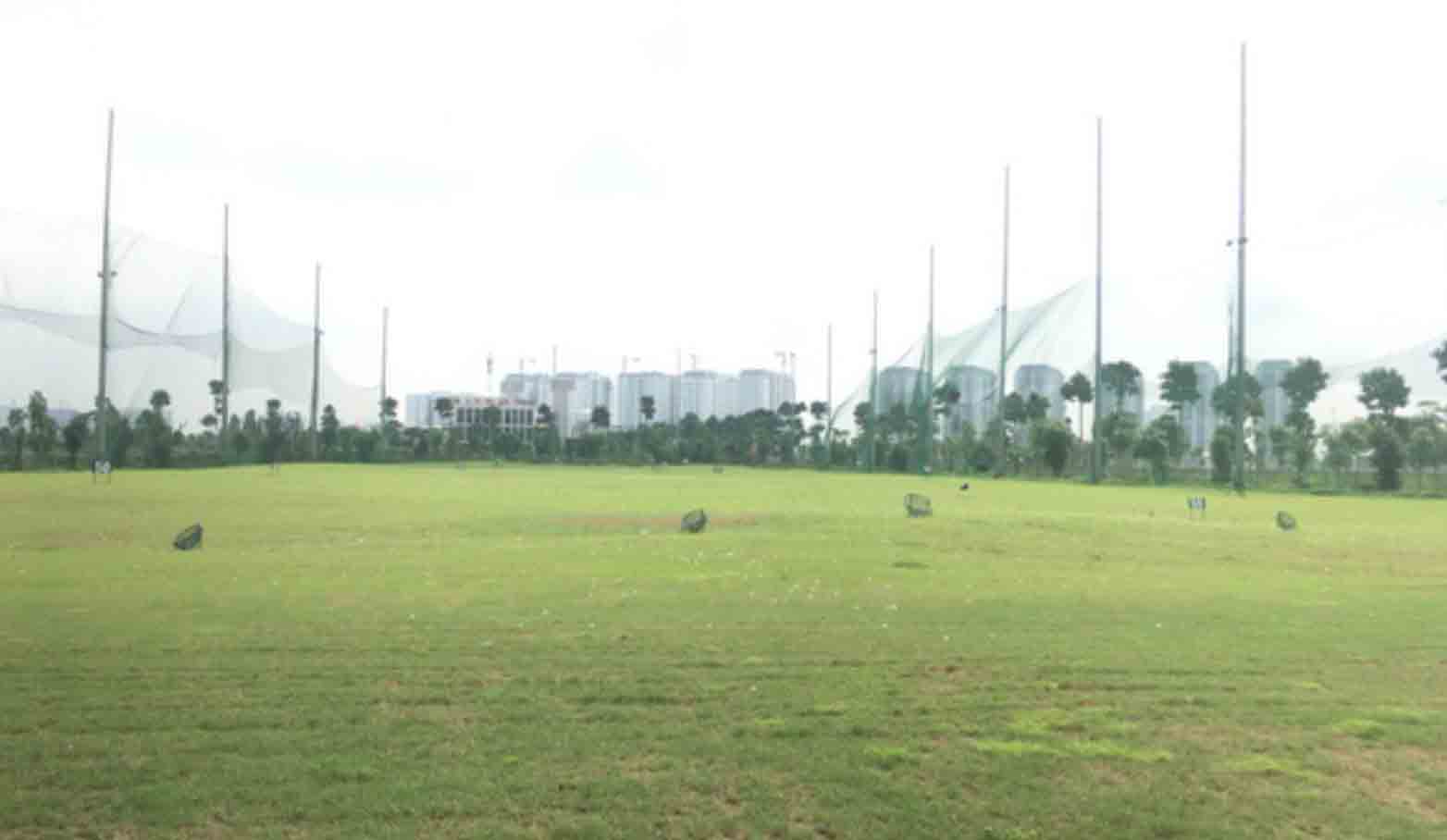 sân tập golf