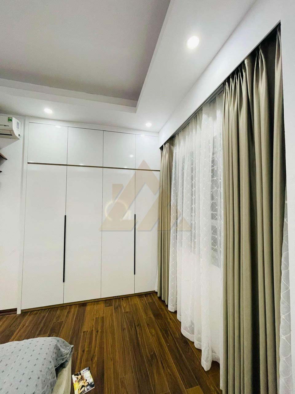 bán chung cư thanh hà b2.1 hh03 căn góc