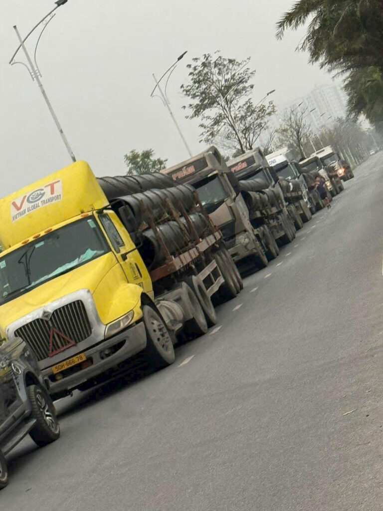 tập kết máy móc