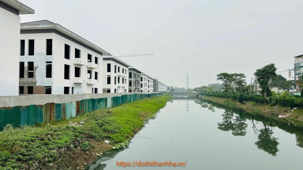 làm đường 25m a1 thanh hà